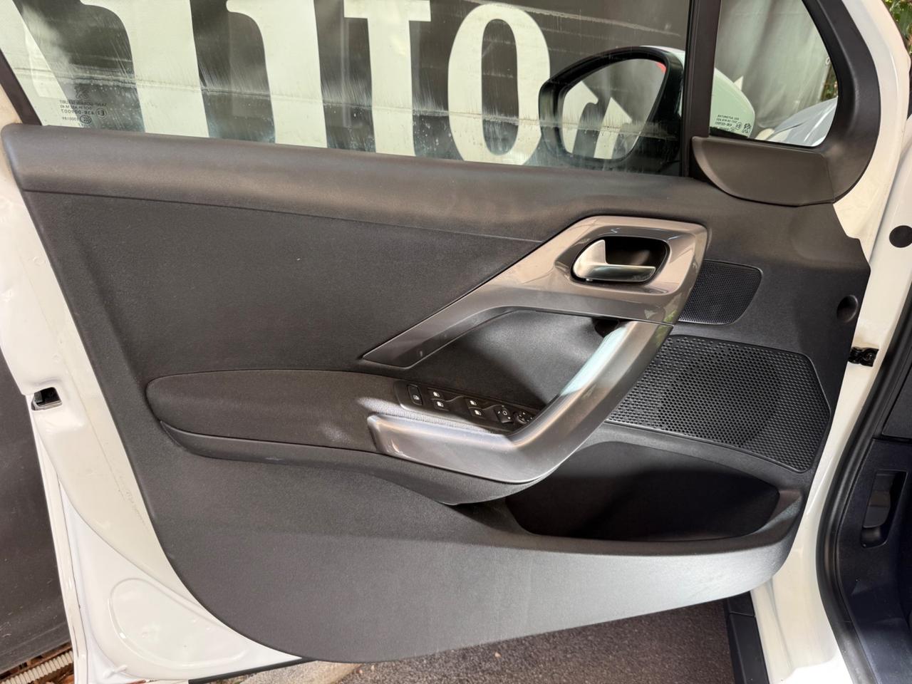 Peugeot 2008 Restyling 1.6 BlueHDi 100 Cv