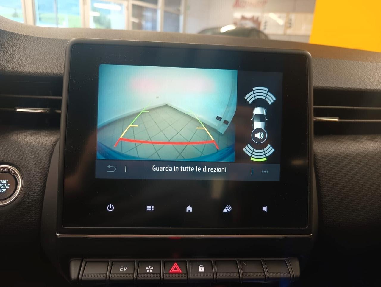 Renault Clio Full Hybrid E-Tech 140 CV 5 porte Intens