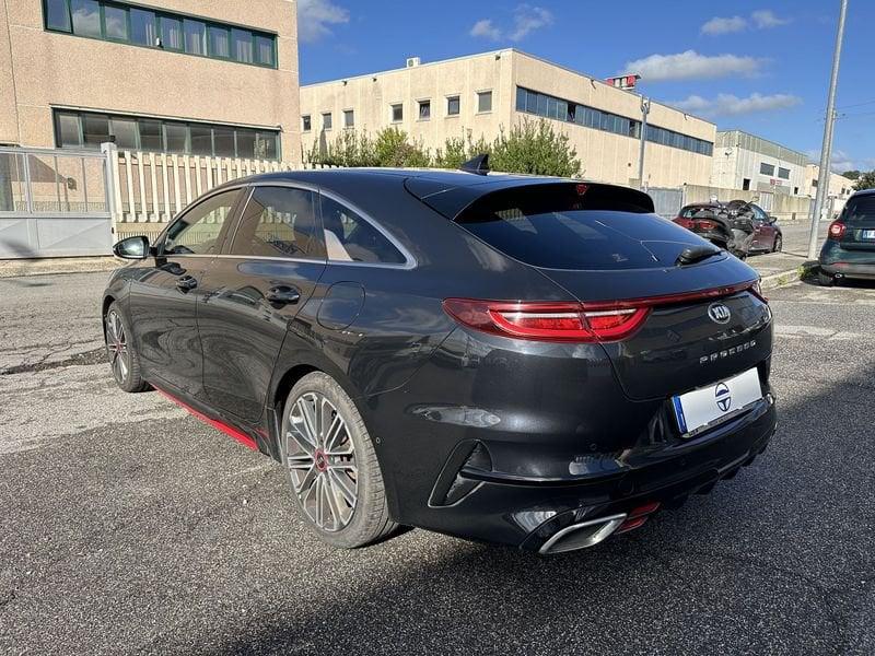 Kia ProCeed 1.6 T-GDI GT DCT 204cv