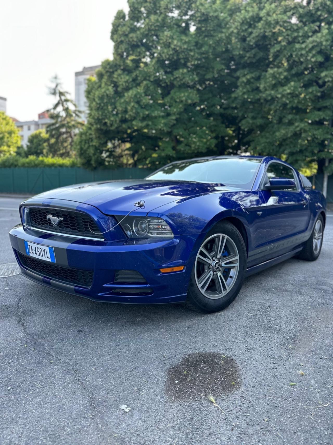 Ford Mustang 3.7 V6 305 CV