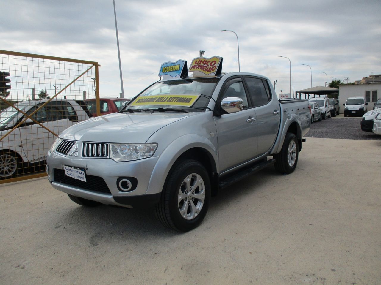 Mitsubishi L 200 Pik-up Full Opt gangio Traino