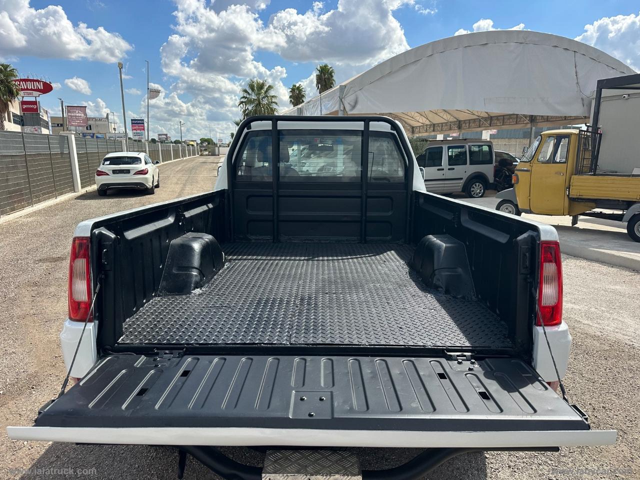 Xenon 2.2 Dicor 4x4 PC Pick-up 2 POSTI