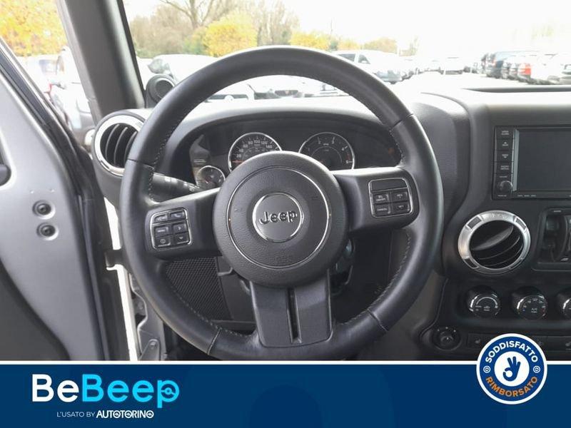 Jeep Wrangler UNLIMITED 2.8 CRD SAHARA AUTO