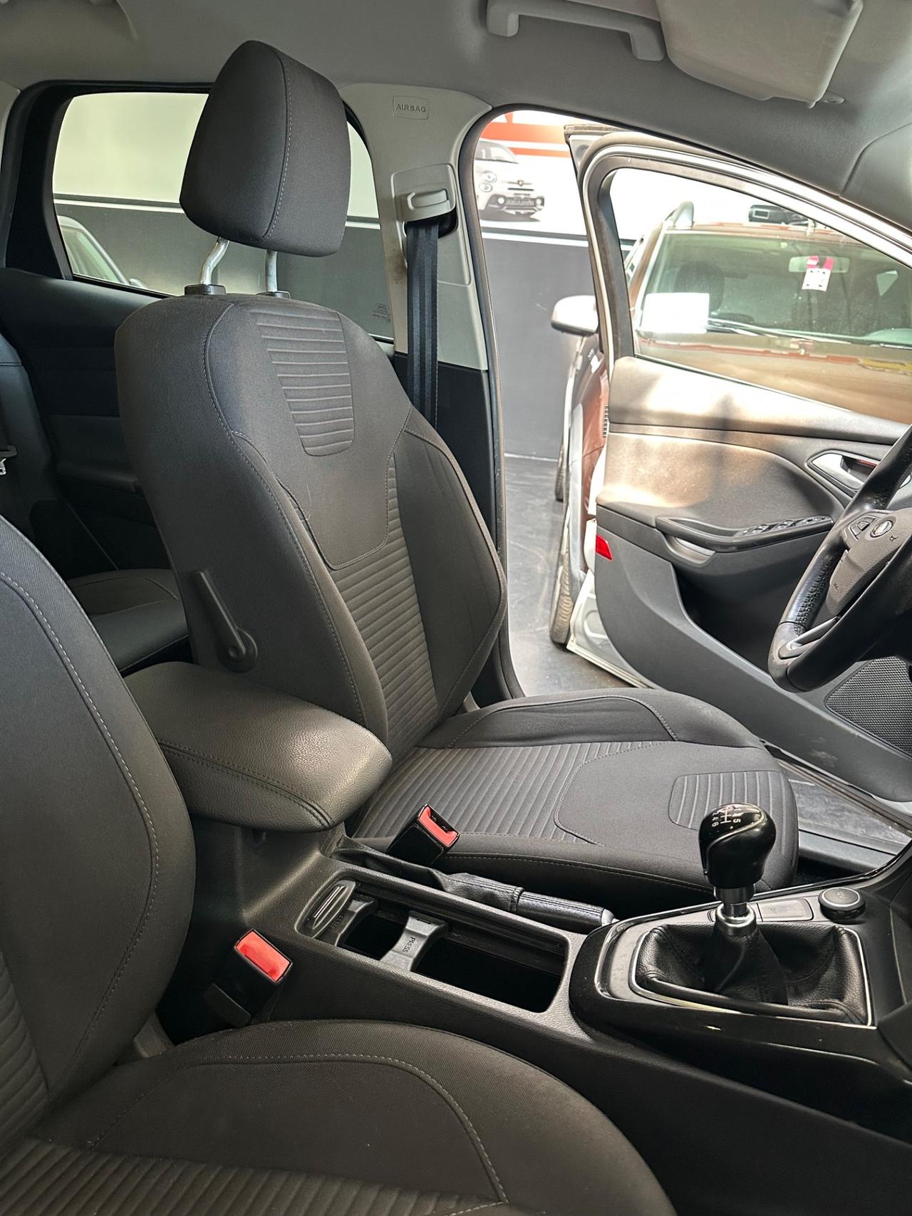Ford Focus 1.0 EcoBoost 125 CV Start&Stop SW Titanium
