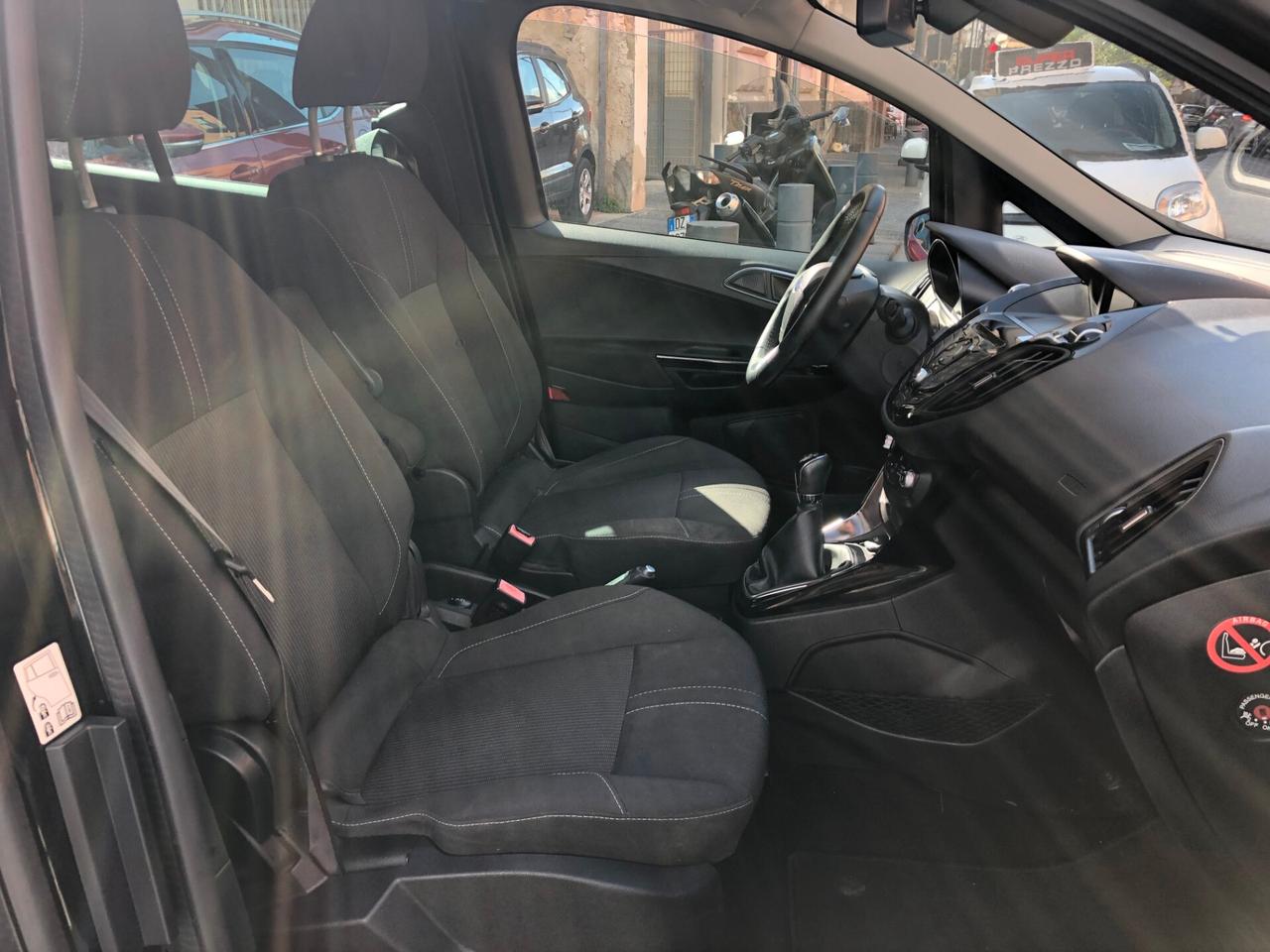 Ford B-Max 1.5 TDCi 75 CV Titanium