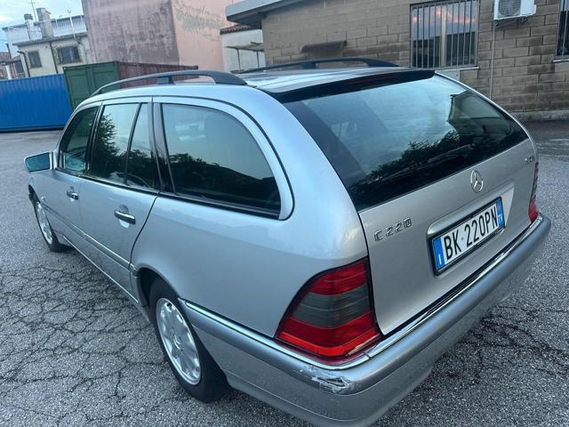 MERCEDES-BENZ C 220 CDI cat S.W. Sport senza nessun lavoro da fare