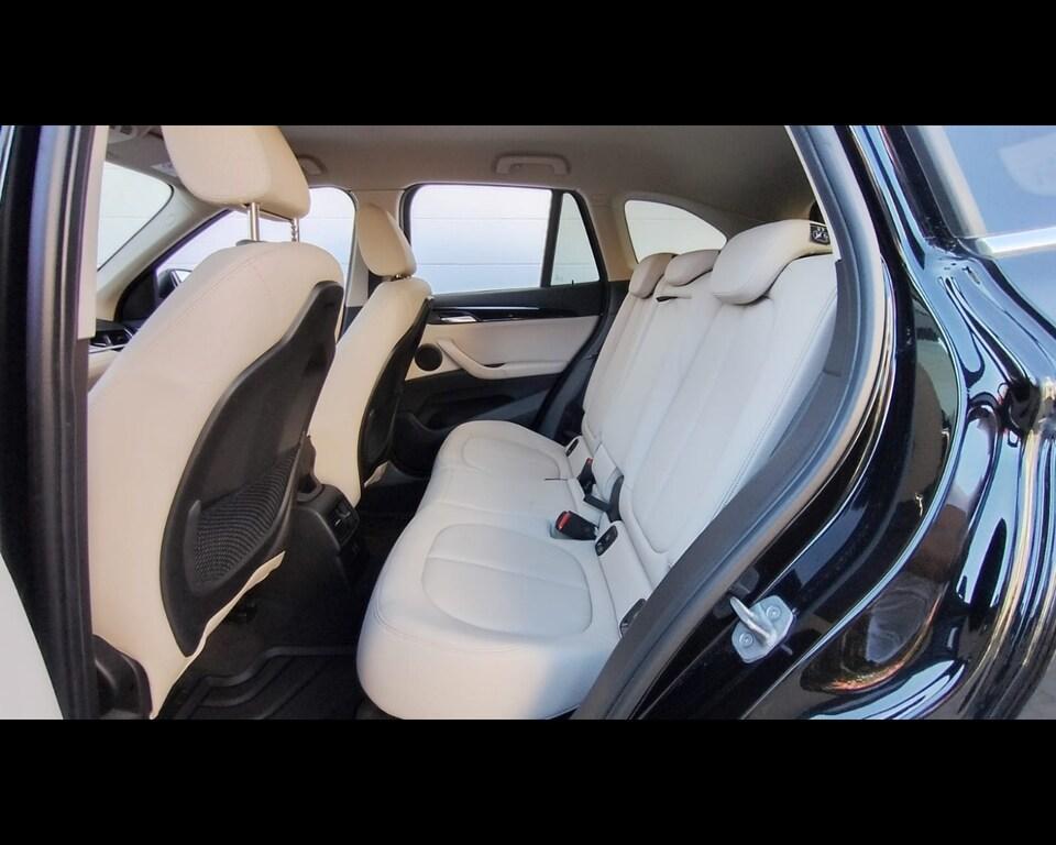 BMW X1 18 d Business Advantage sDrive Steptronic