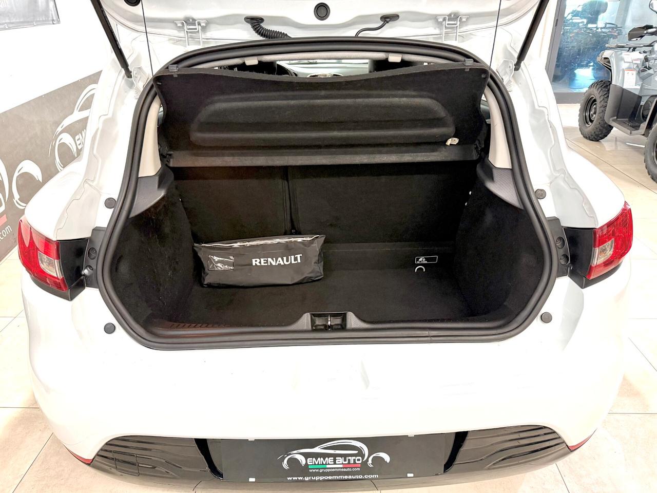 Renault Clio 1.2 75CV 5 porte Costume National