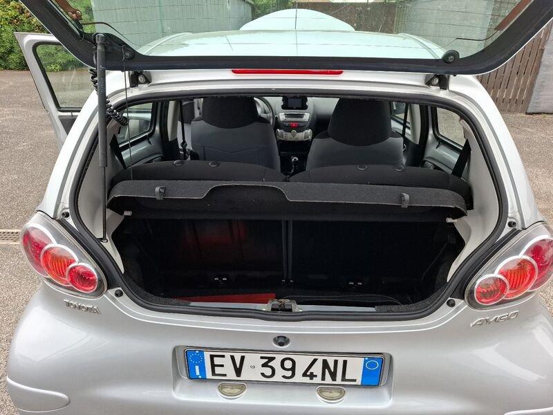 Toyota Aygo Aygo 1.0 12V VVT-i 5 porte Active Connect