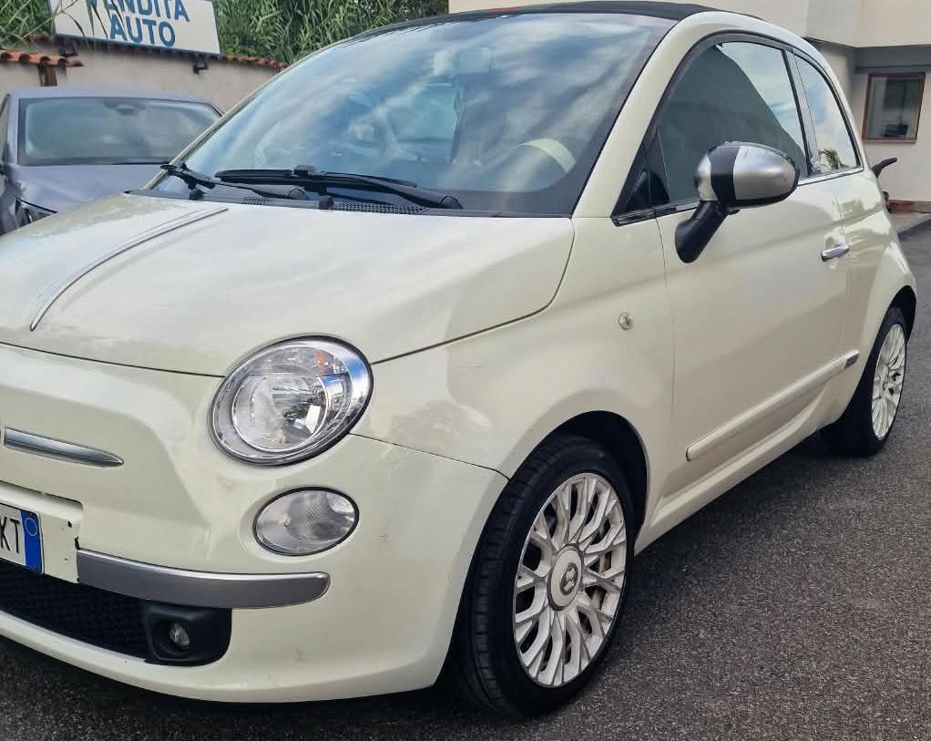 Fiat 500 Cabrio 1.2 By Gucci