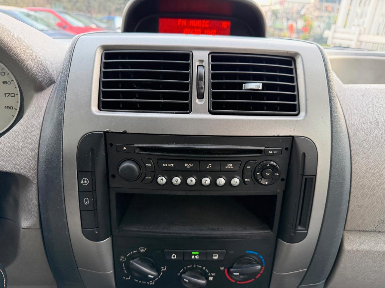 Peugeot Expert Tepee 2.0 HDi 120CV PC Comfort 9P