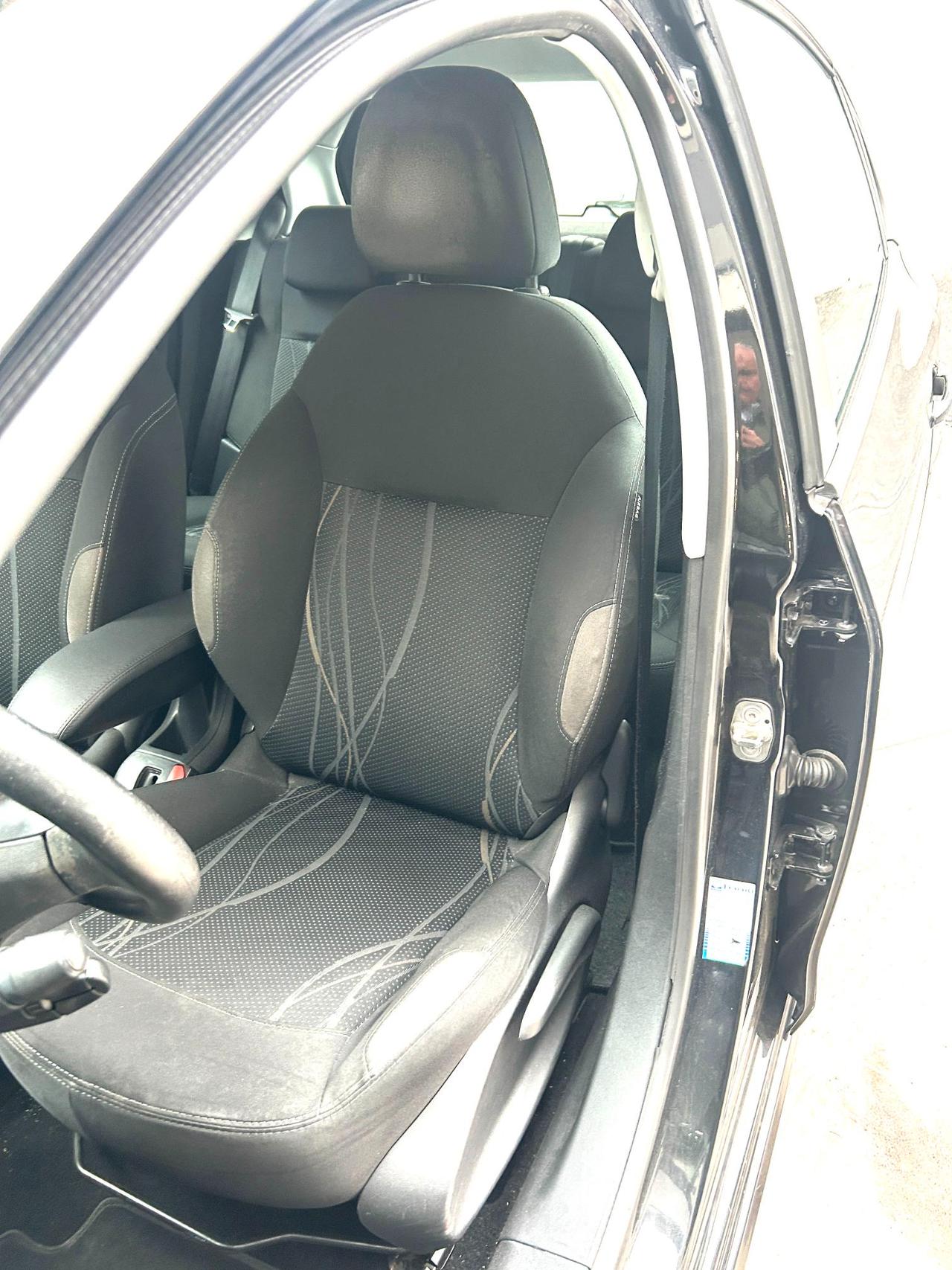 Peugeot 208 5 Porte 208 5p 1.2 puretech (vti) 12v Active