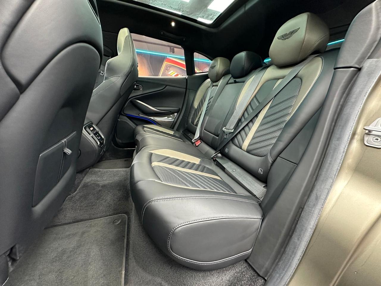 Aston Martin DBX DBX707 (333)