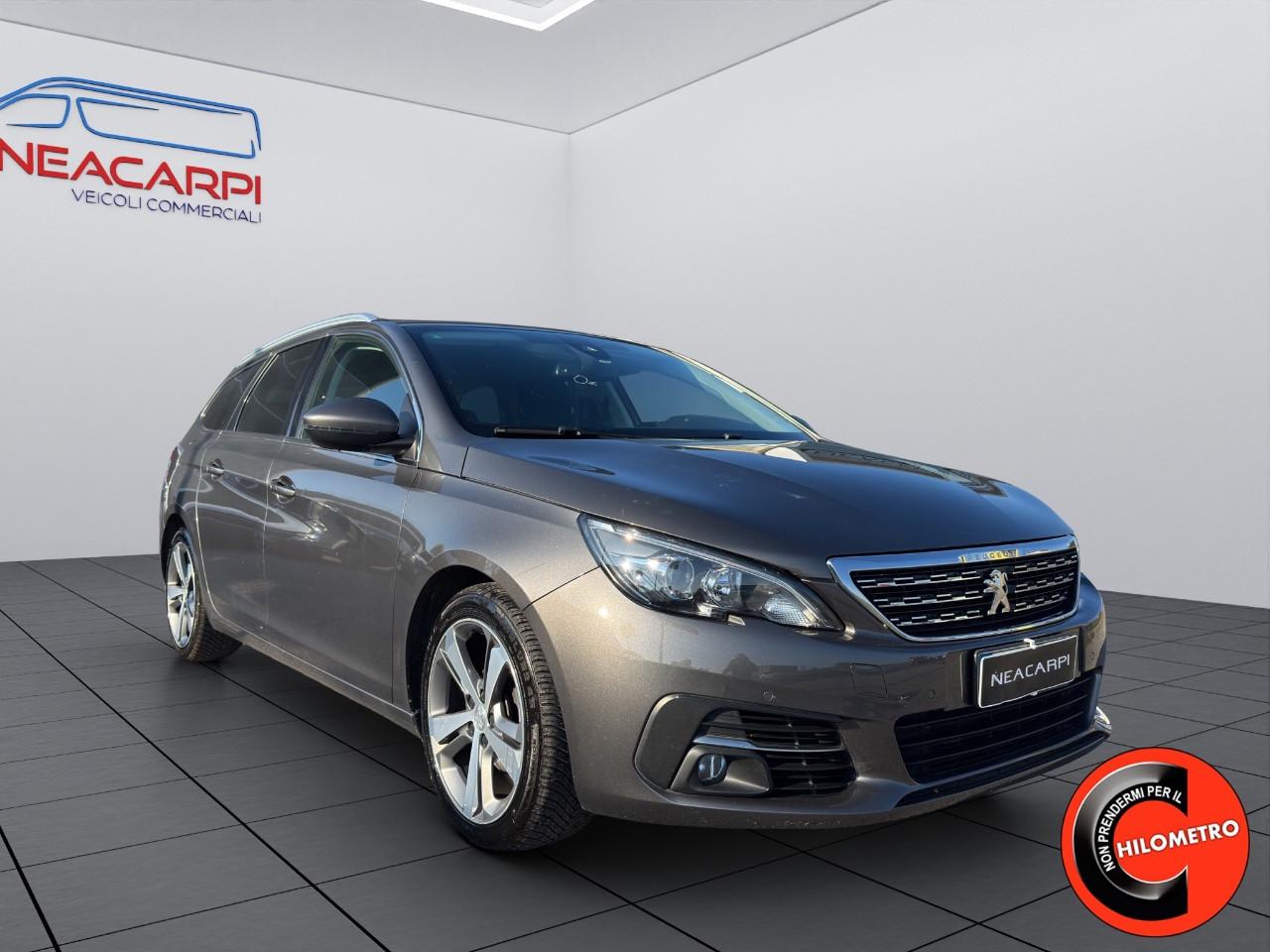 Peugeot 308 B.HDi 130 CV ALLURE -NAVI-XENO-SENSORI ANT/POST-E6D-CERCHI 17-VETRI PRIVACY-