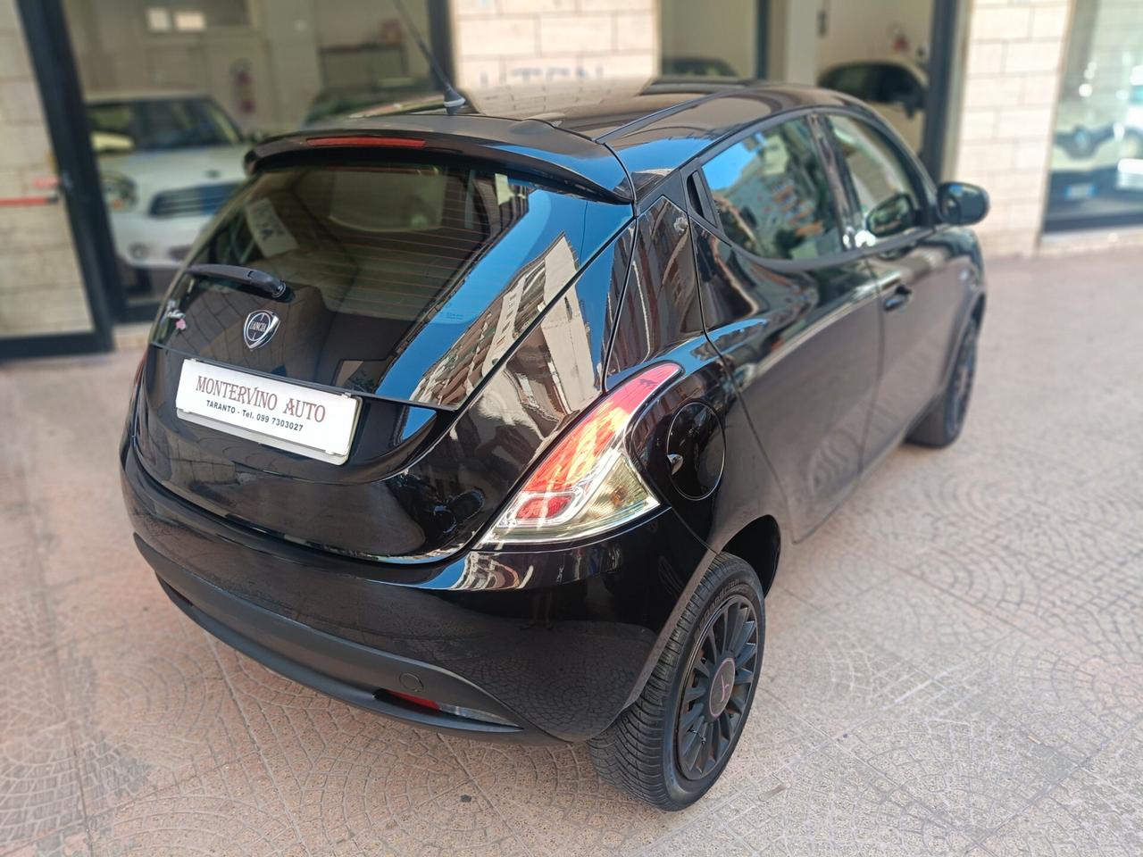 LANCIA YPSILON ELEFANTINO-METANO-Euro6450