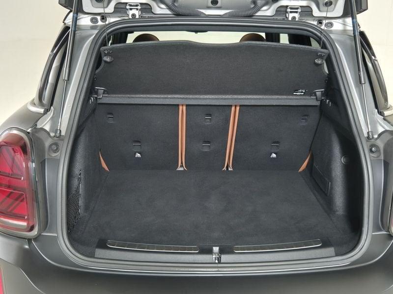 MINI Mini Countryman F60 2020 Benzi Mini Countryman 2.0 JCW Essential auto