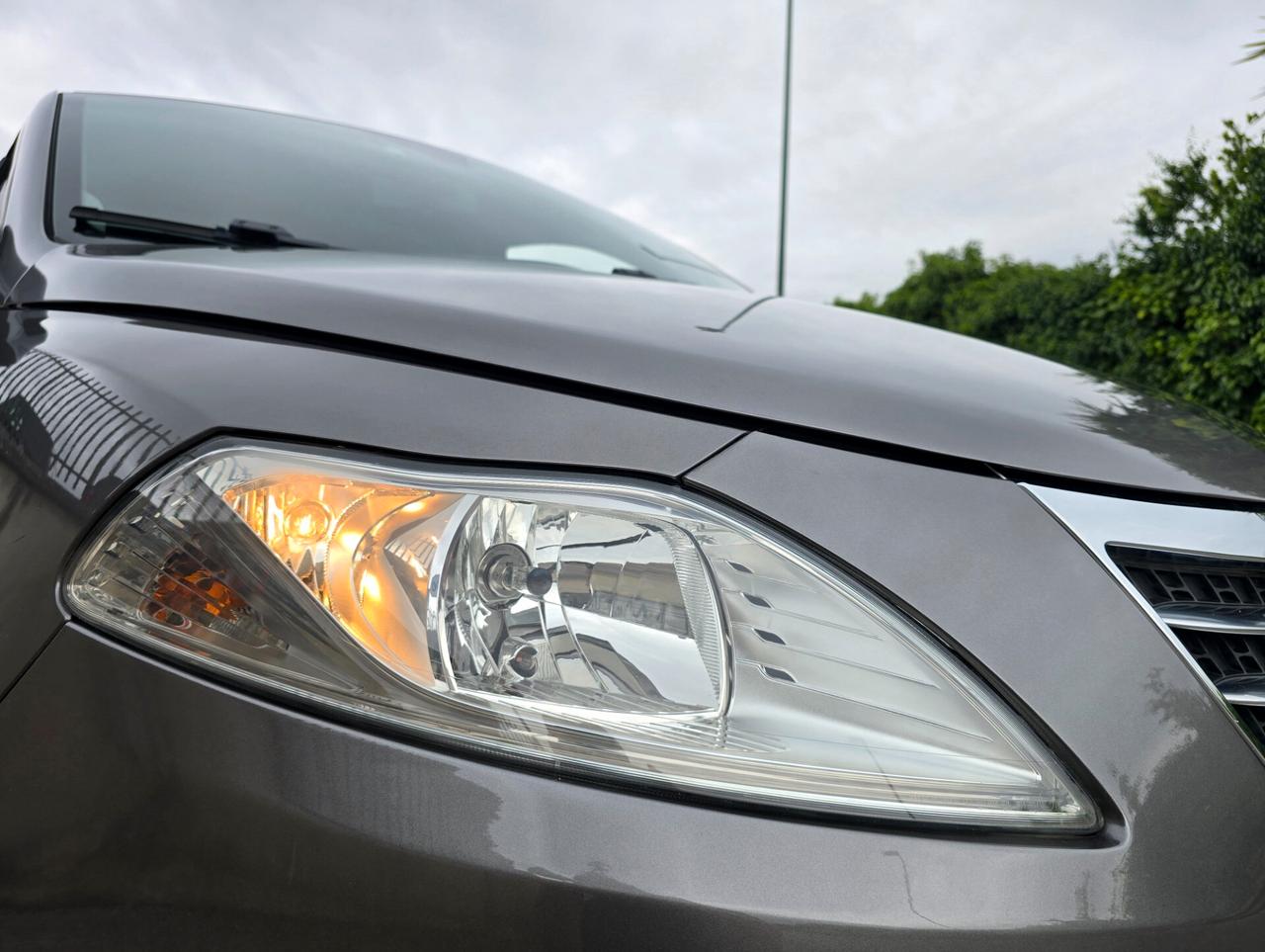 LANCIA YPSILON ECOCHIC 2015 PARI AL NUOVO