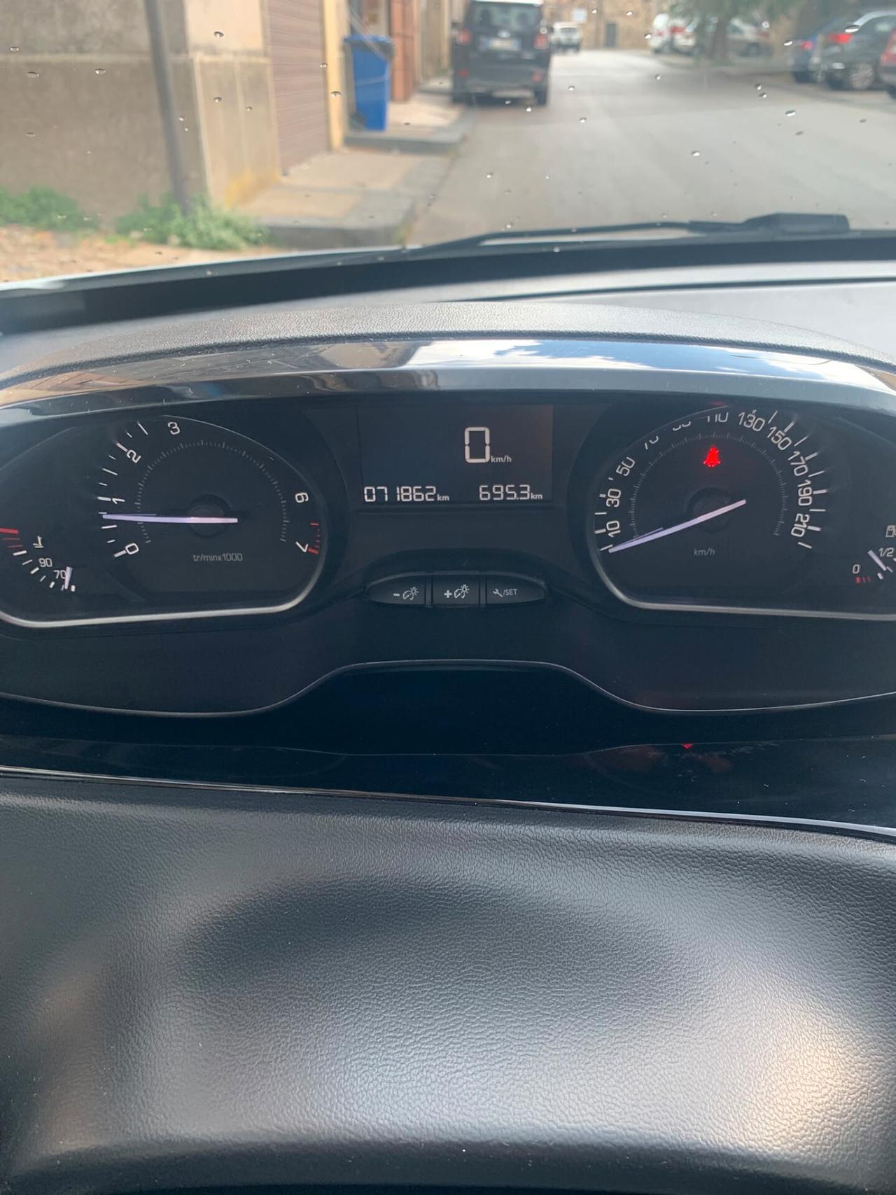 Peugeot 208 PureTech 68 5 porte Active