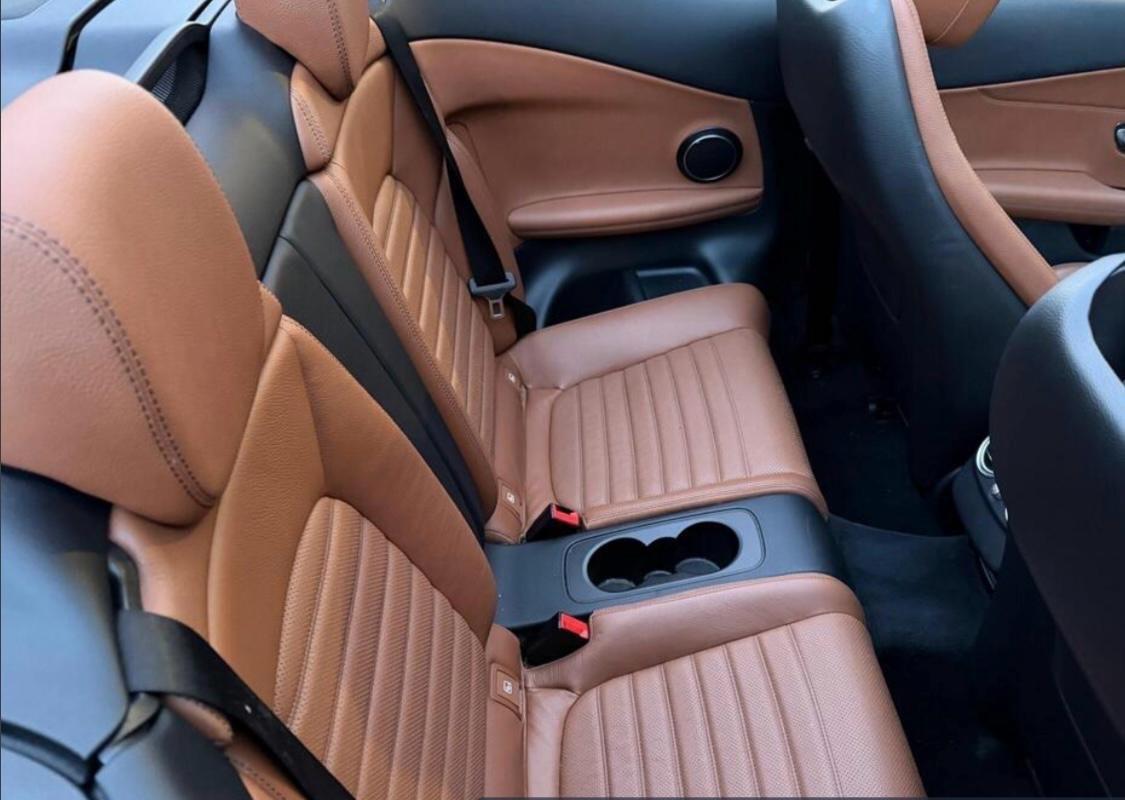 Mercedes-benz C 180 Premium AMG Cabrio