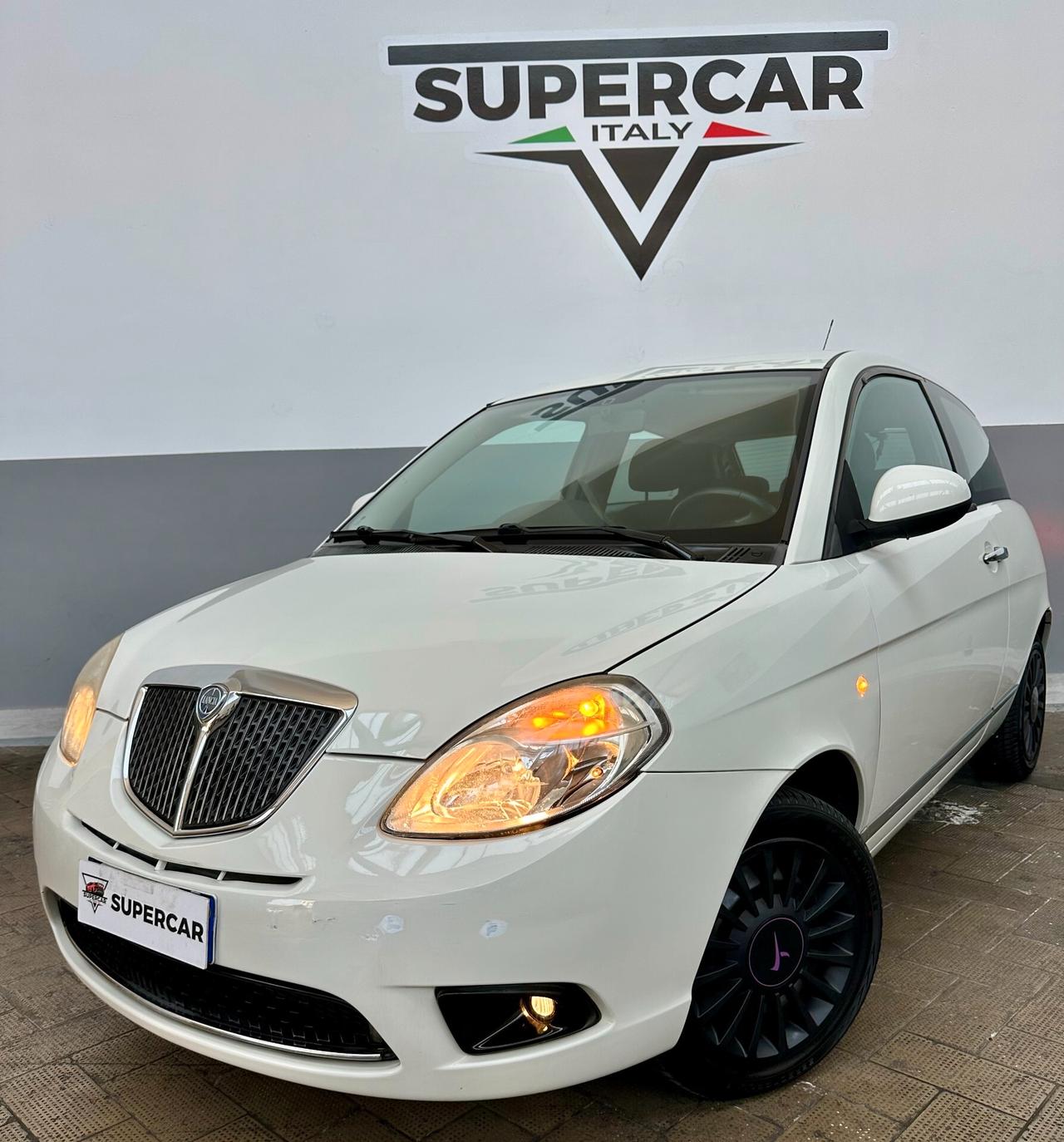 Lancia Ypsilon 1.2 Benz (Euro 5A), neopa, uni propriet, impeccabile