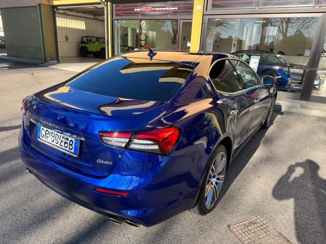 MASERATI Ghibli 330 CV MHEV GT