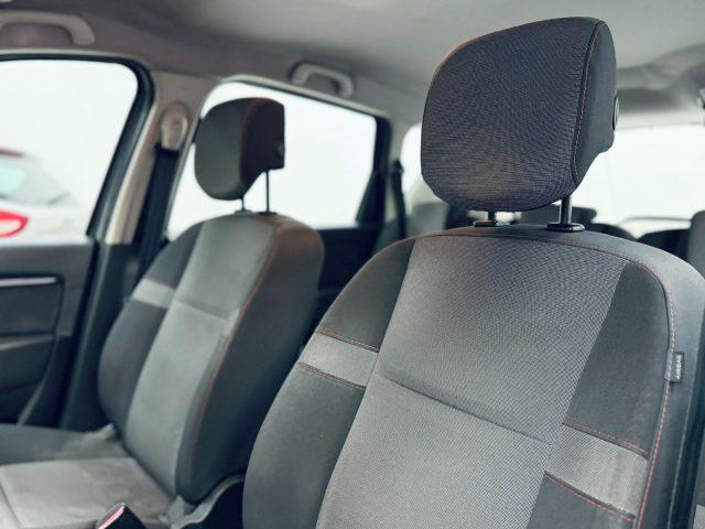 RENAULT Scenic X-MOD CROSS 1.5 dCi 110CV EDC