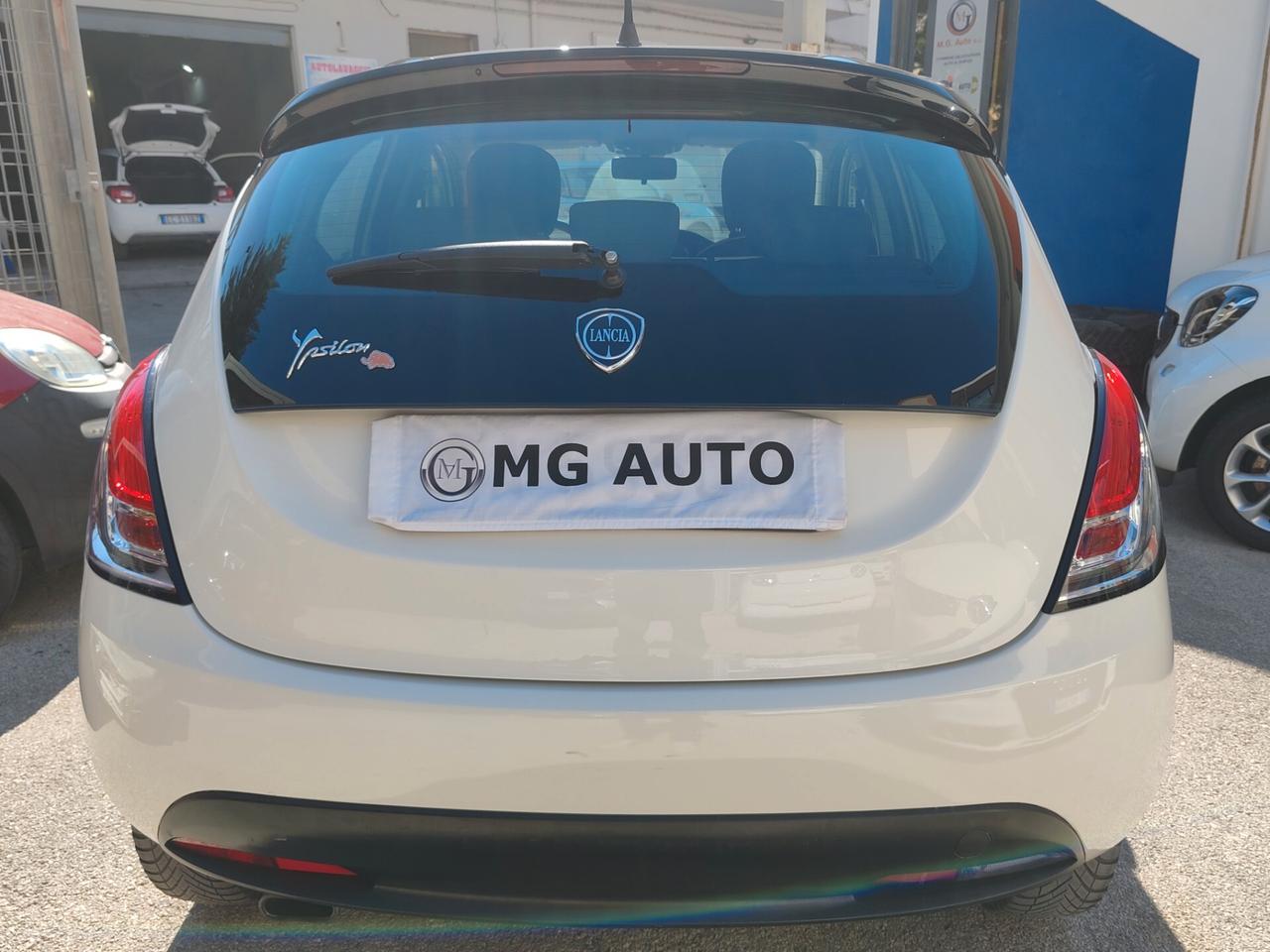 Lancia Ypsilon 1.2 69 CV 5 porte GPL Ecochic Gold