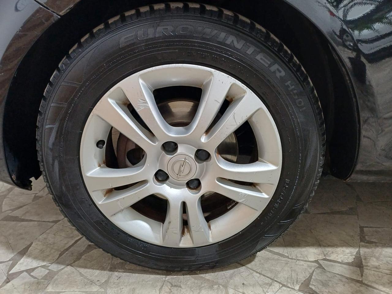 Opel Corsa 1.2 5 porte Benzina - 2007