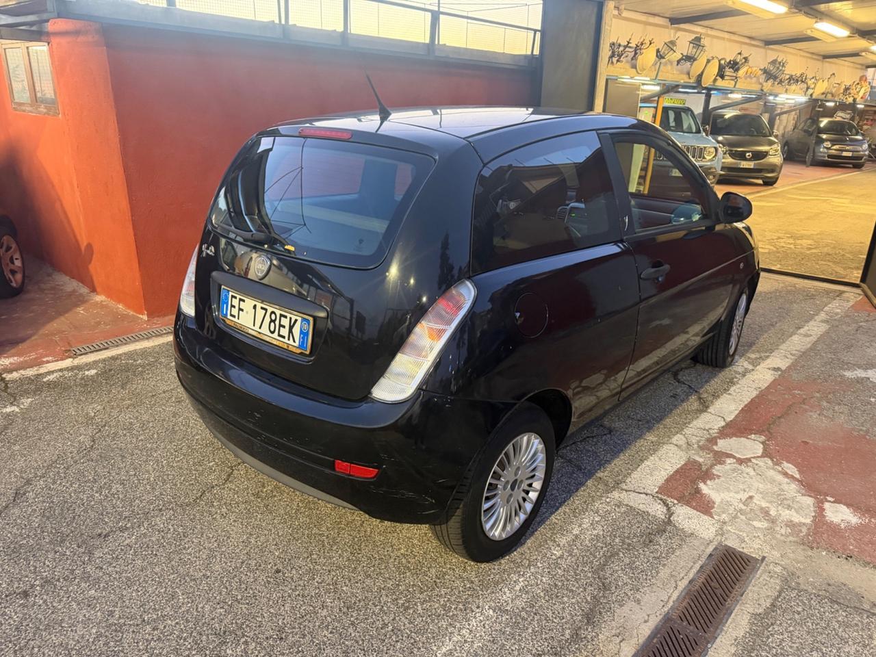 Lancia Ypsilon 1.2 Argento