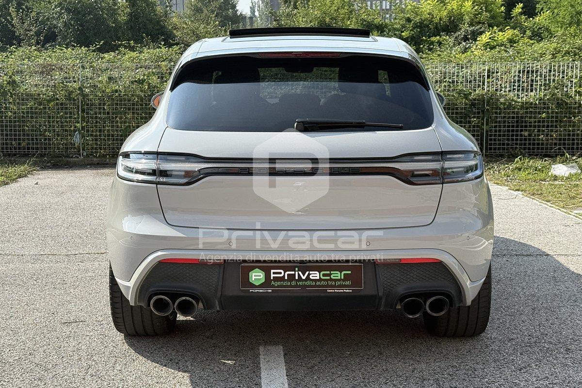 PORSCHE Macan 2.0