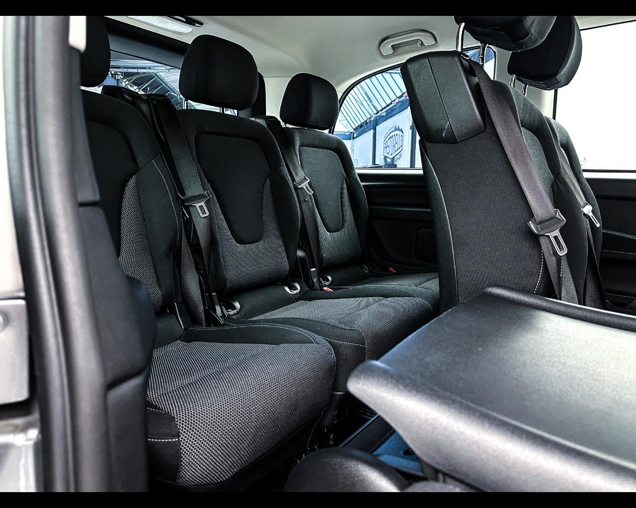 Mercedes-Benz Classe V (W447) - V 200 d Automatic 4Matic Executive Compact