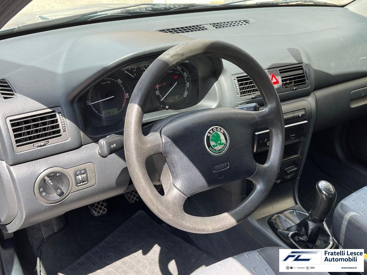 SKODA - Octavia Station Wagon Wagon 1.9 tdi Ambiente