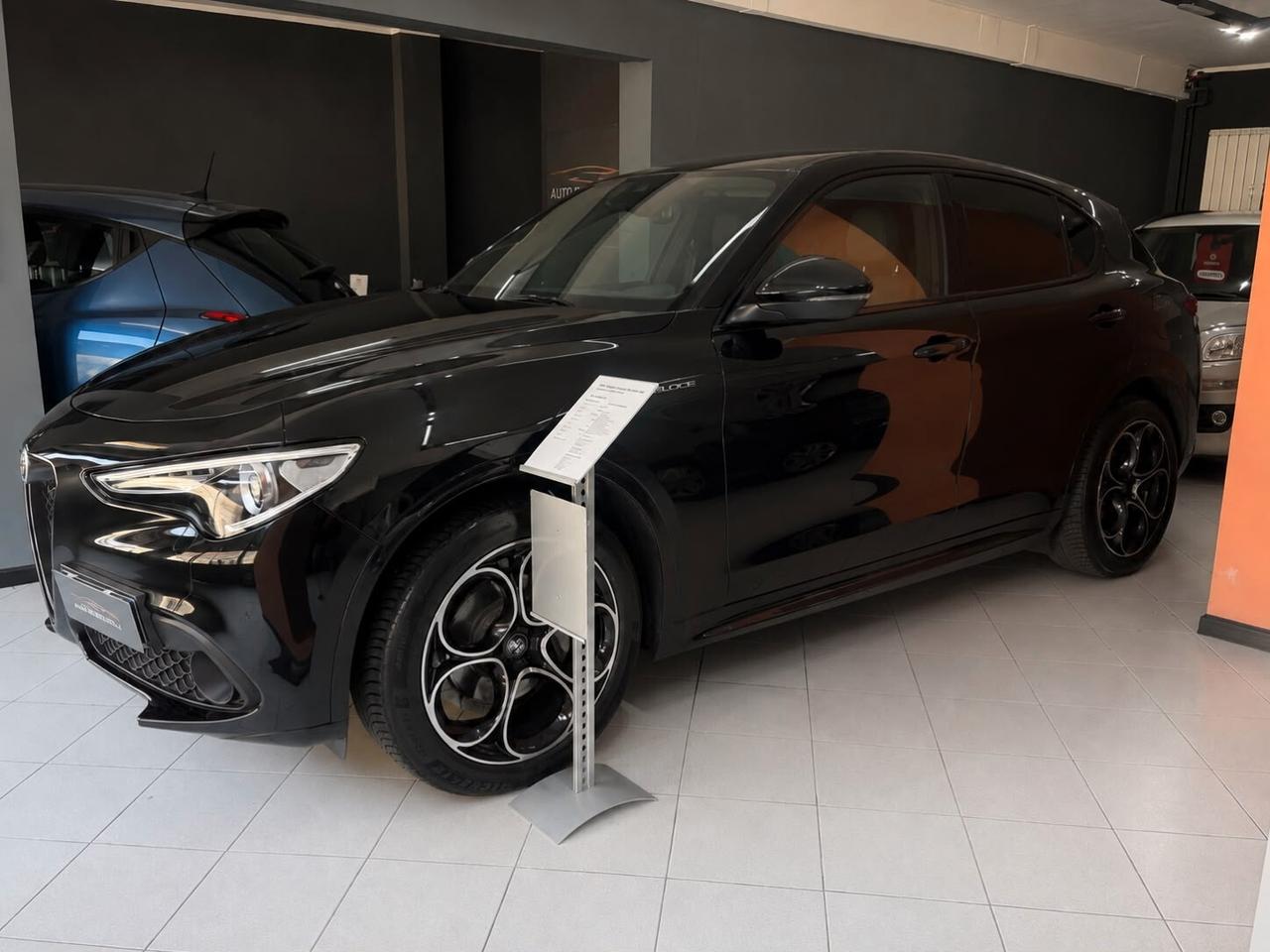 Alfa Romeo Stelvio Veloce Nero vulcano Total black