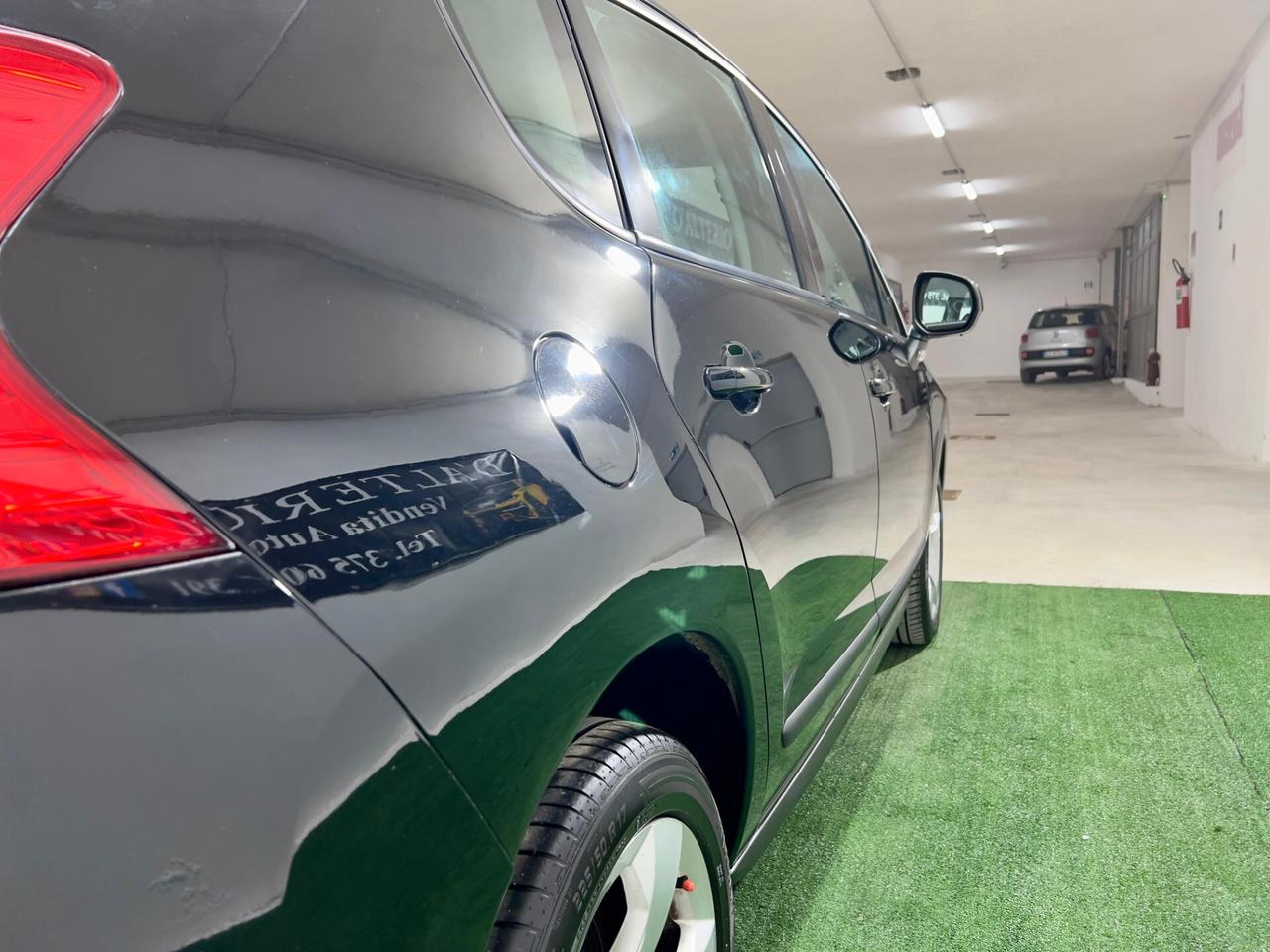 Peugeot 3008 1.6 HDi 112CV Tecno