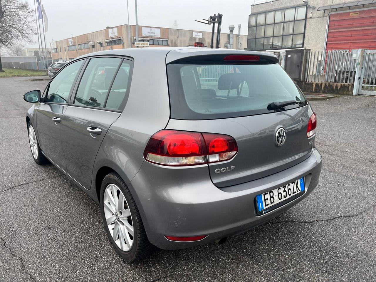 Volkswagen Golf 1.6 TDI DPF 5p. **NEOPATENTATI**
