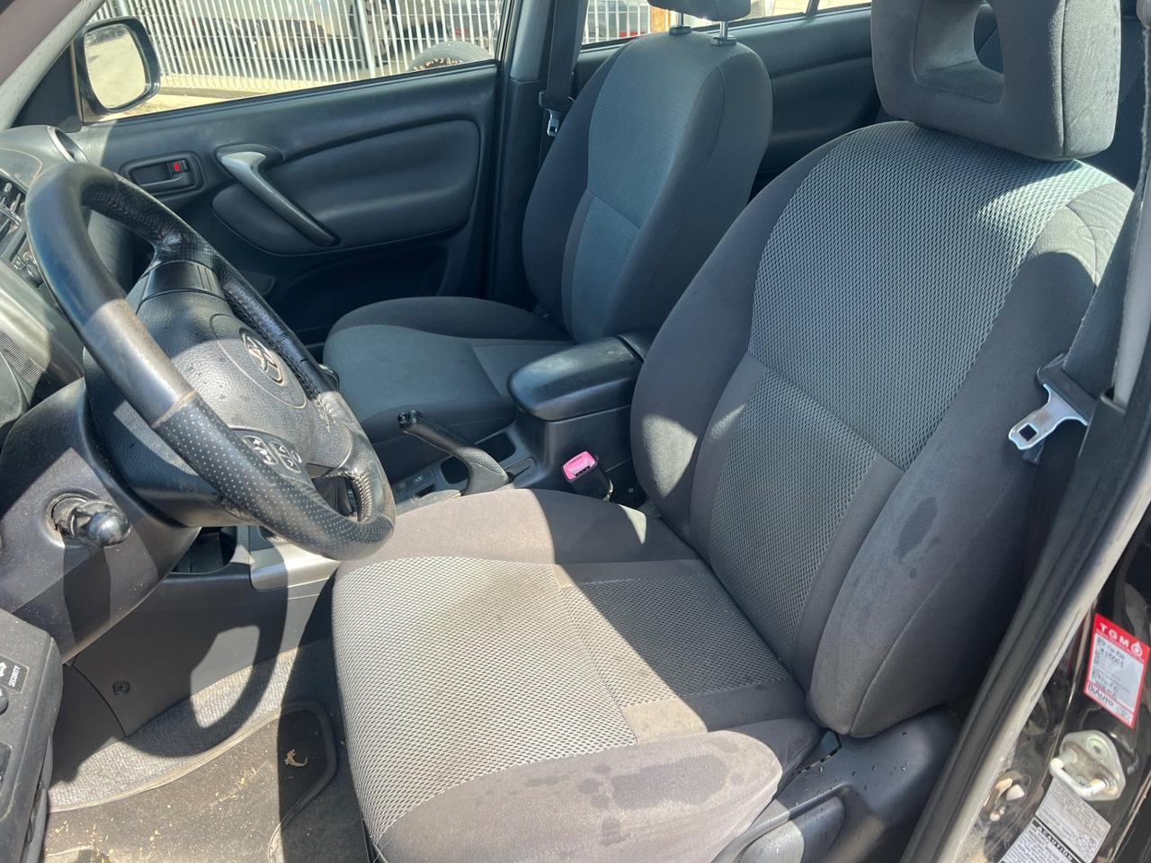 Toyota RAV 4 RAV4 2.2 D-4D 136 CV Sol
