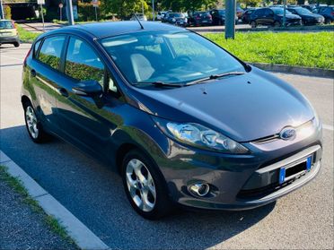 Ford Fiesta Ikon 1.4 16V 5p.Bz.- GPL Business