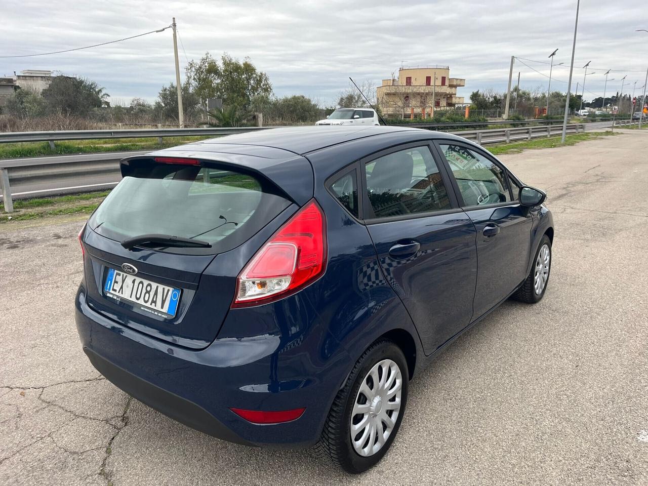 Ford Fiesta 1200 Titanium Unipro 2014