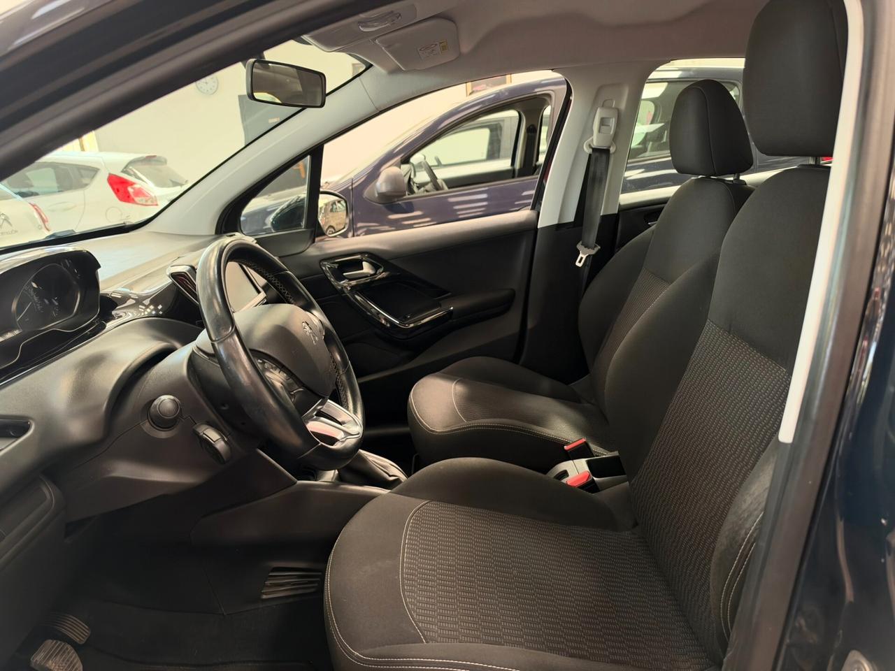Peugeot 208 PureTech 82 5 porte Active