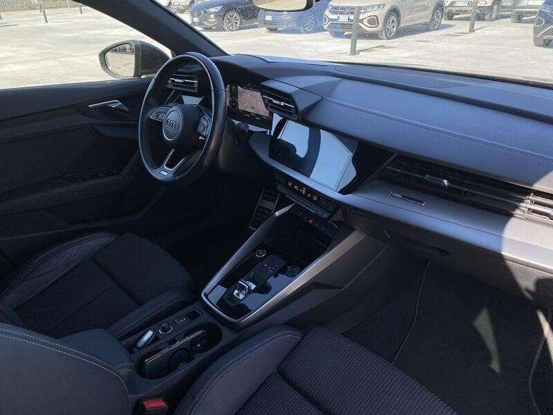 Audi A3 SPB S Line interno ed esterno 2.0 TDI 150CV S-Tronic 35