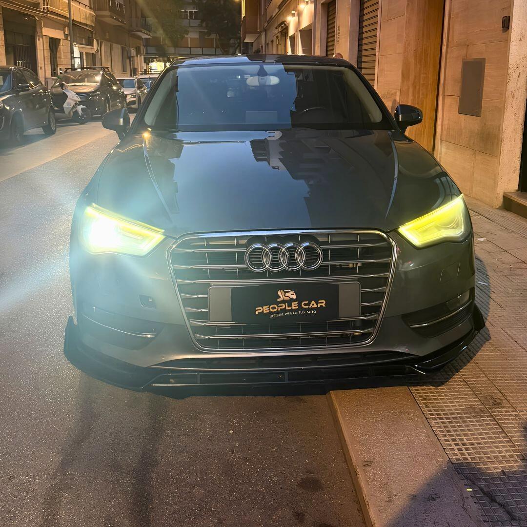 Audi A3 2.0 TDI S tronic - 150CV