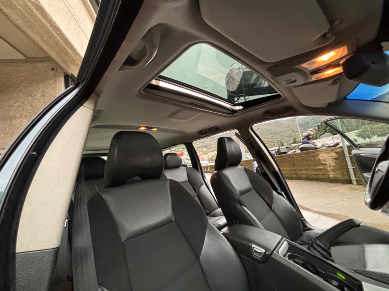 Volvo V70 2.4 D5 Kinetic