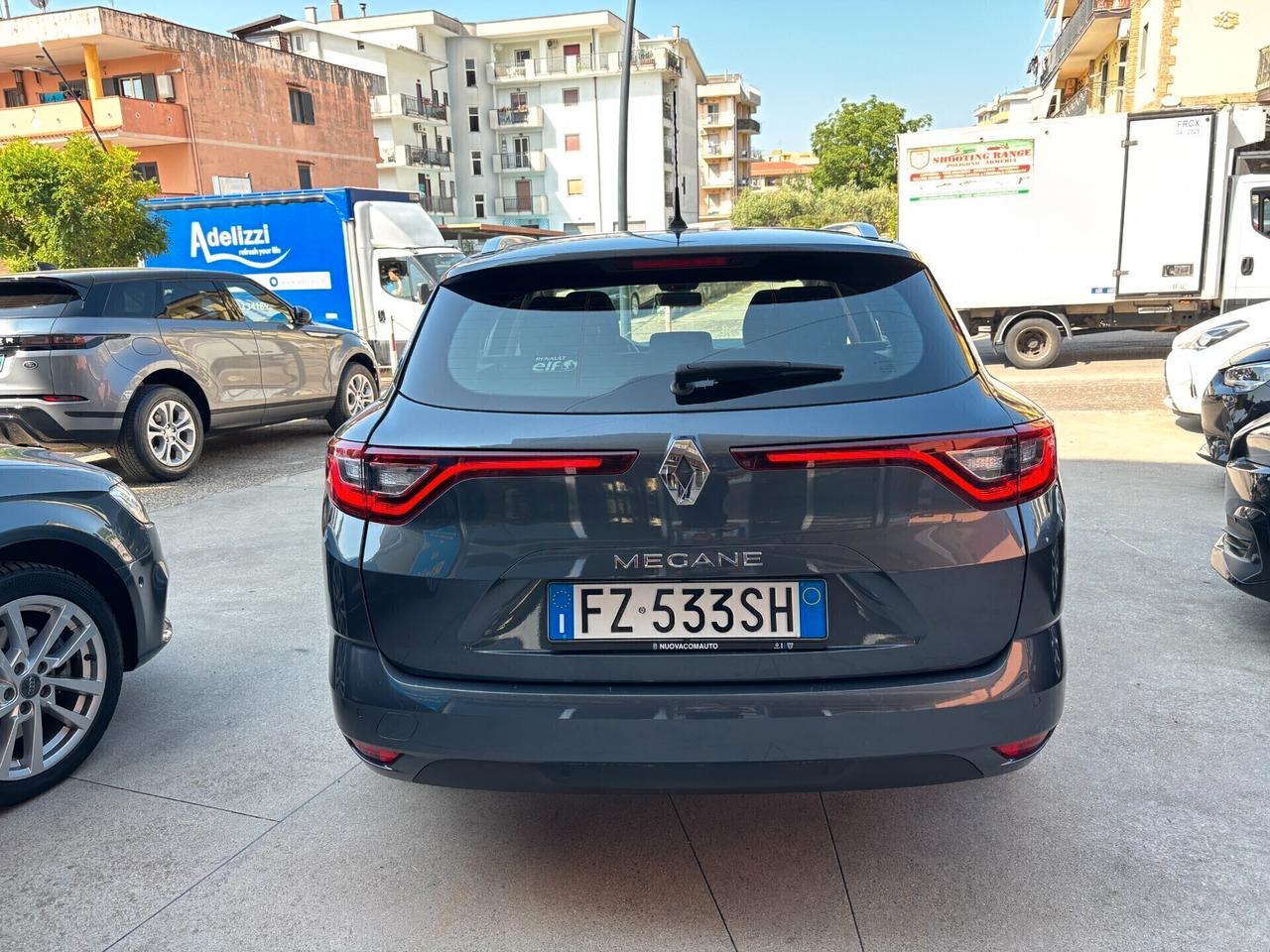 Renault Mégane Sporter Blue dCi 115 CV -11/2019