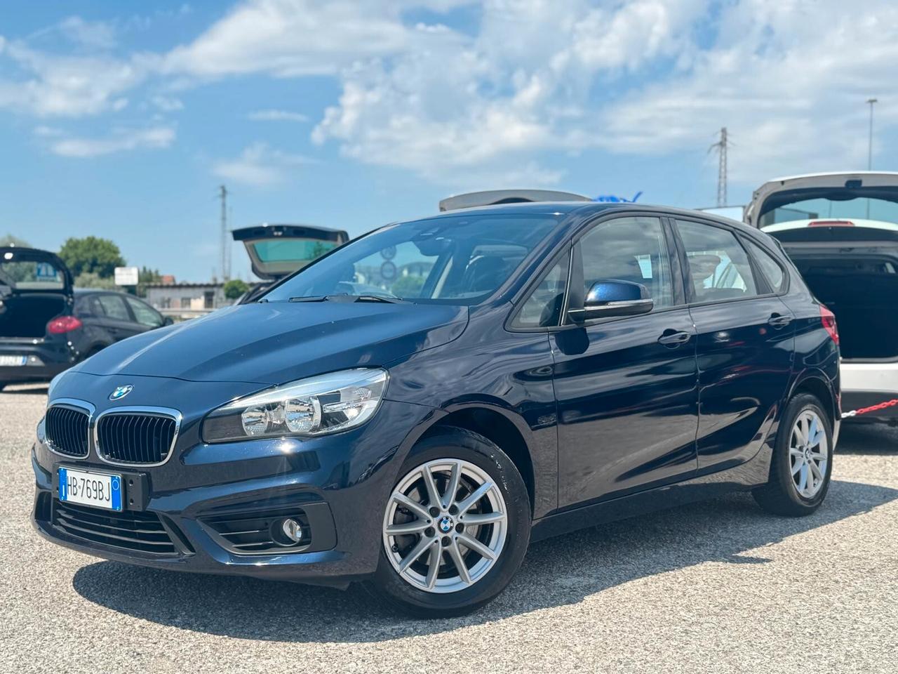 Bmw 2er Active Tourer 218d Luxury