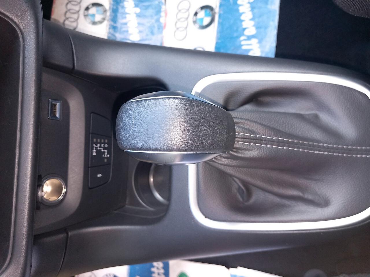 Citroen C3 PureTech 110 S&S EAT6 Shine Pack