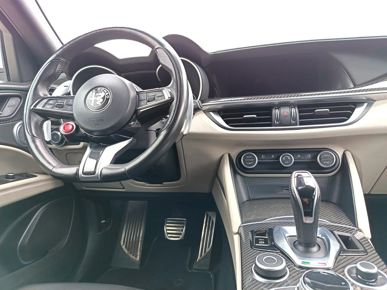 Alfa Romeo Stelvio 2.9 Bi-Turbo V6 510 CV AT8 Quadrifoglio