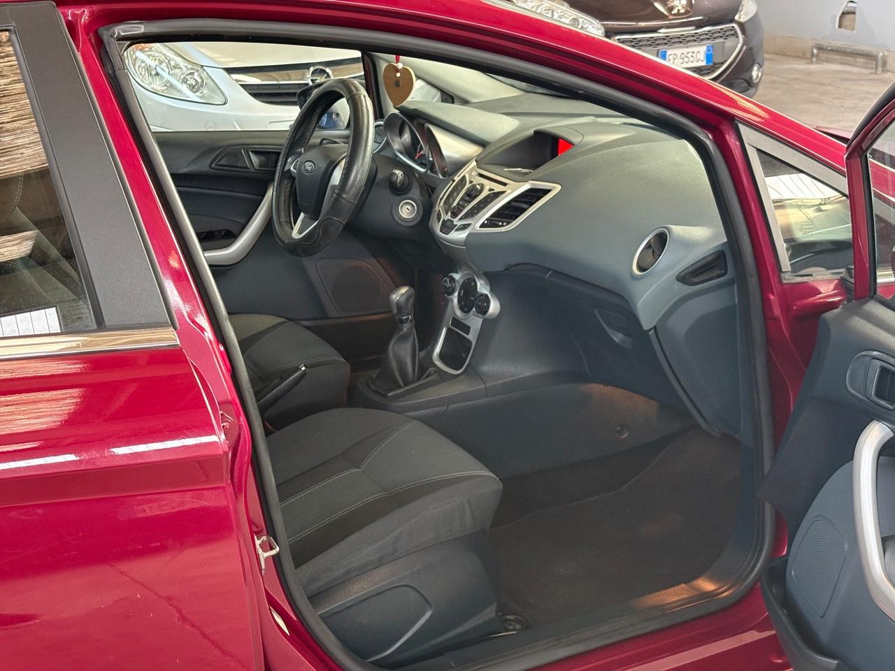 Ford Fiesta 1.2 5 porte Bz.- GPL Titanium