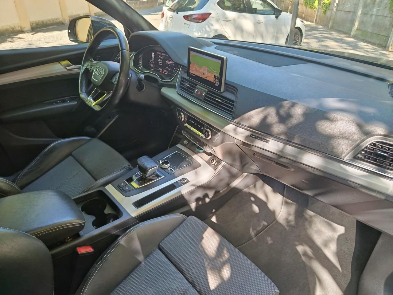 Audi Q5 S Line Plus 2.0 40 TDI #10559