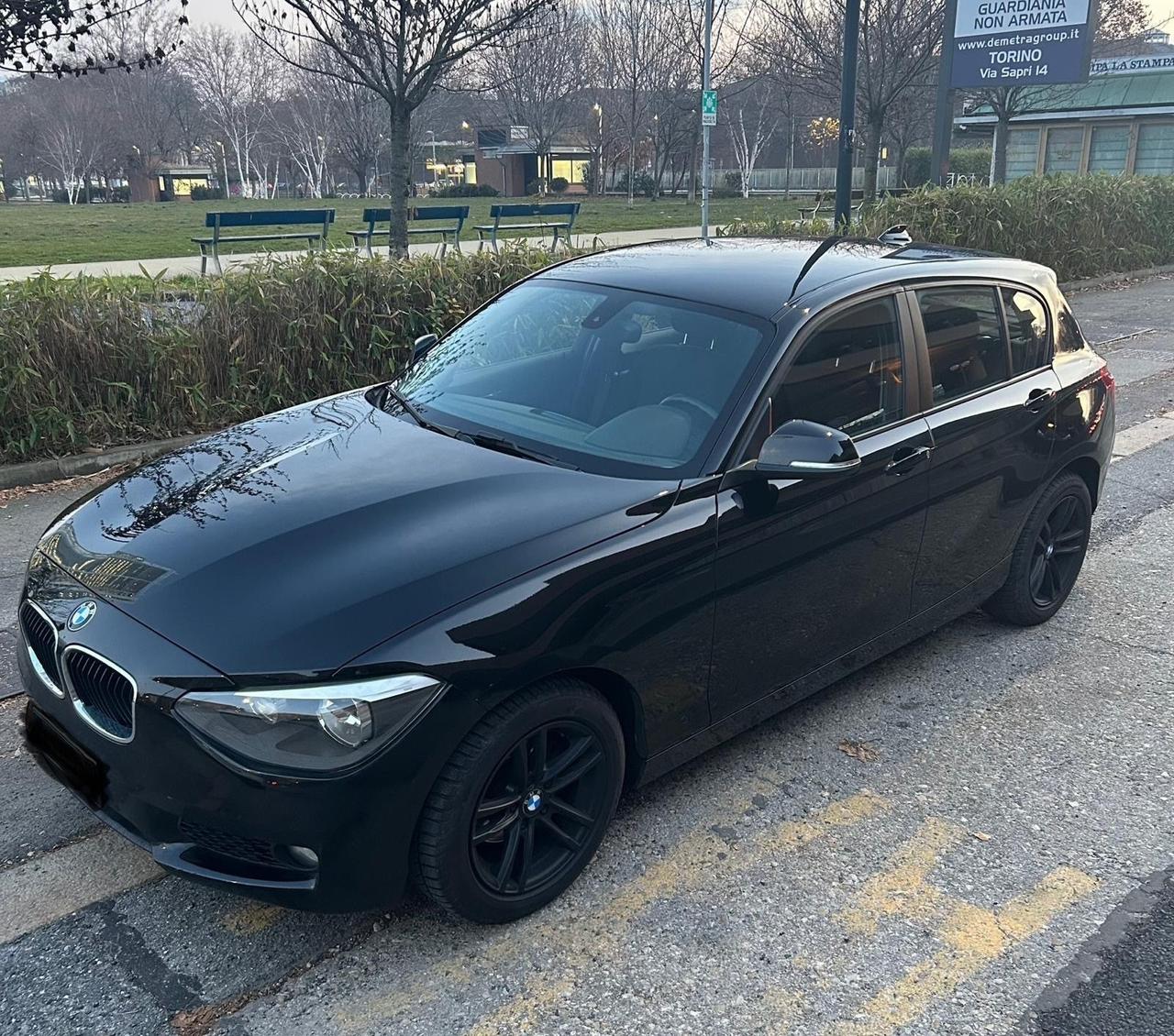 Bmw 116d 5p. Urban
