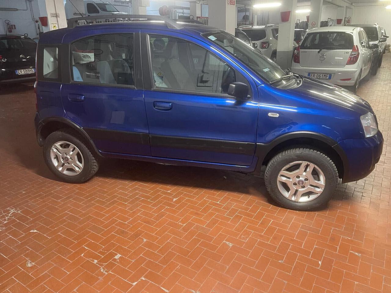 Fiat Panda 1.3 MJT 16V 4x4 Climbing